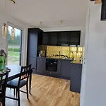 Maxim Nad Jeziorem Zaleze (Pyrzyce)
