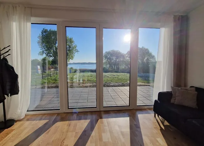 Maxim Nad Jeziorem Zaleze (Pyrzyce)