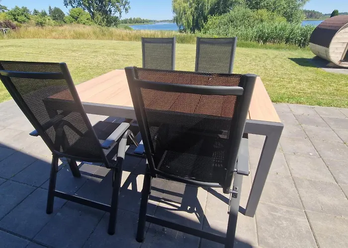 Деревянный коттедж Maxim Nad Jeziorem Zaleze (Pyrzyce)