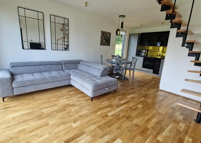 Деревянный коттедж Maxim Nad Jeziorem