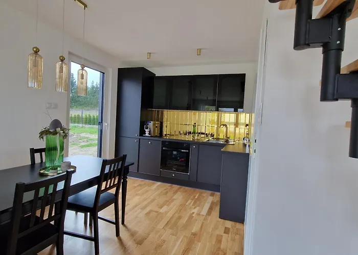 Maxim Nad Jeziorem Zaleze (Pyrzyce)